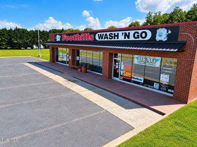 /international/us/861-w-highway-25-70-newport-tn-110110396896/