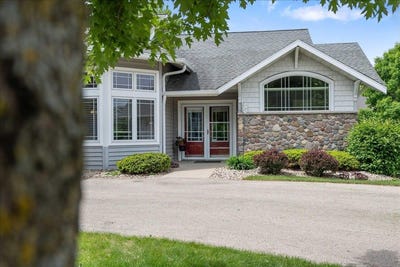 /international/us/1814-masters-lane-madison-wi-110099594991/