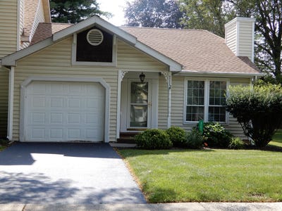 /international/us/111-s-kistler-street-east-stroudsburg-pa-110100897157/