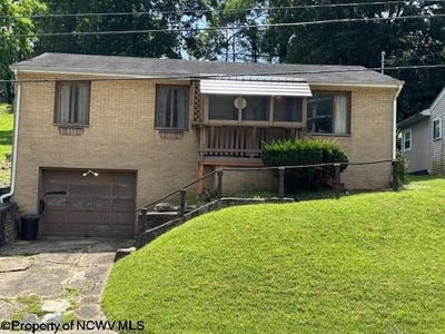 /international/us/1382-locust-avenue-fairmont-wv-110100836823/