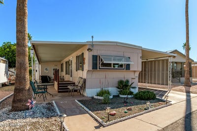 /international/us/11425-e-university-drive-apache-junction-az-110120488487/
