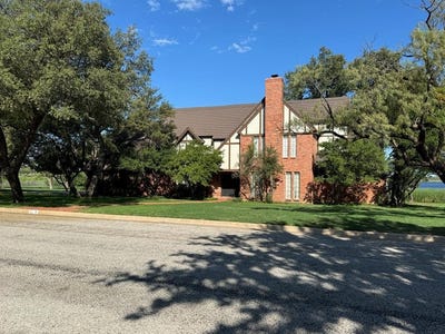 /international/us/5-lakewood-drive-sweetwater-tx-110095114413/