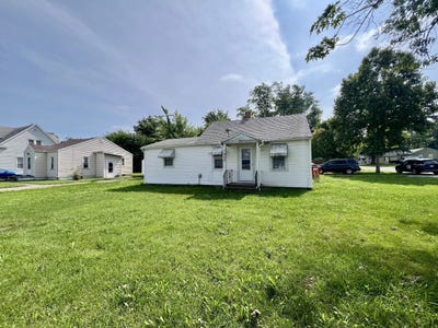 /international/us/1402-n-harris-avenue-champaign-il-110101466774/?lang=zh-cn