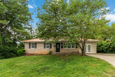 /international/us/313-maple-street-columbia-ky-110119337344/