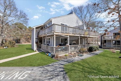 /international/us/35-ashumet-road-mashpee-ma-110107257469/