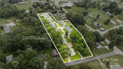 /international/us/3354-clay-apartments-court-lenoir-nc-110101137006/?lang=fr