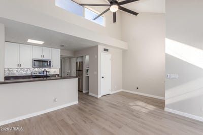 /international/us/8888-n-47th-avenue-glendale-az-110105753221/