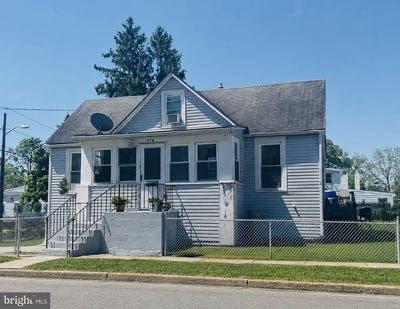 /international/us/916-walnut-street-burlington-nj-110108450103/