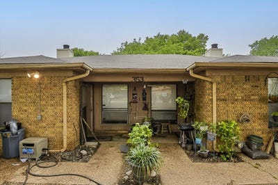 /international/us/353-n-field-street-burleson-tx-110101894951/