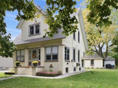 /international/us/403-grand-ave-hartford-wi-110120483082/