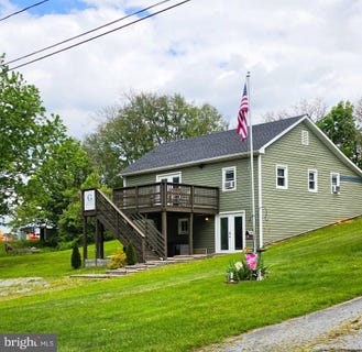 /international/us/12463-gateway-avenue-hagerstown-md-110107799384/