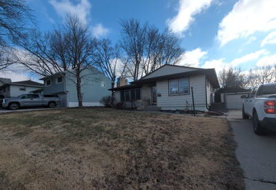 /international/us/1726-salinger-avenue-carroll-ia-110106621627/