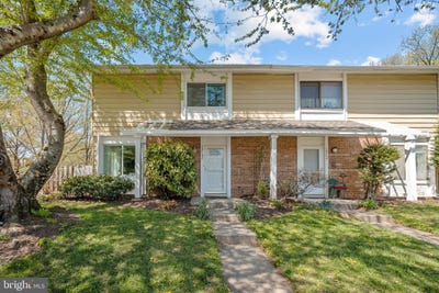 /international/us/18702-ginger-court-germantown-md-110107155943/