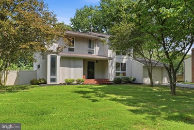 /international/us/14317-sturtevant-road-silver-spring-md-110120460030/
