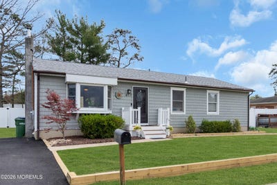 /international/us/417-anchor-avenue-beachwood-nj-110107416541/