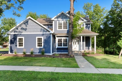 /international/us/895-platt-ave-lake-geneva-wi-110101426159/?lang=en