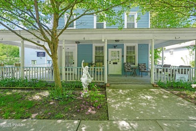 /international/us/301-e-harford-street-milford-pa-110099664086/