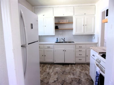 /international/us/1902-w-dry-street-san-saba-tx-110106700880/