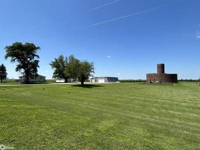 /international/us/3055-maple-avenue-forest-city-ia-110100682435/?lang=zh-tw