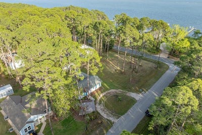 /international/us/107-infield-dr-carrabelle-fl-110101217724/?lang=zh-cn
