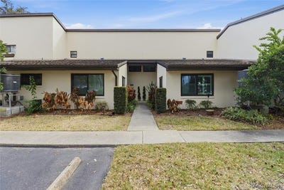 /international/us/1637-se-paradise-circle-crystal-river-fl-110105799099/