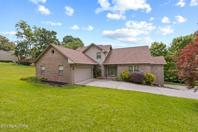 /international/us/1017-peterson-lane-maryville-tn-110108300095/