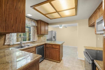/international/us/173-del-monte-ln-morgan-hill-ca-110100500698/