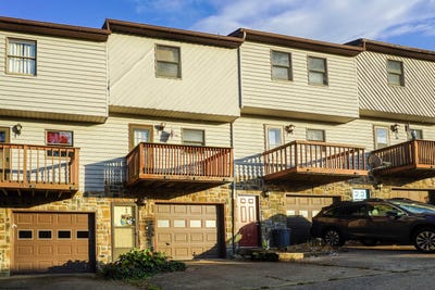 /international/us/204-cedarstone-drive-morgantown-wv-110120591350/
