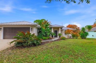 /international/us/1895-sw-17th-ave-sw-vero-beach-fl-110107983215/