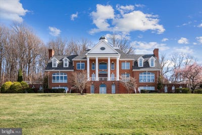 /international/us/18037-clendenning-circle-round-hill-va-110098622603/?lang=zh-cn
