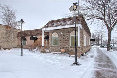 /international/us/244-main-street-s-cambridge-mn-110104599925/