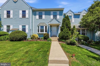 /international/us/552-heather-lane-upper-chichester-pa-110108494428/