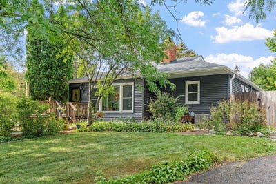 /international/us/2310-byrd-avenue-n-golden-valley-mn-110120081436/