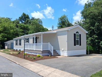 /international/us/955-wollups-hill-road-stevens-pa-110108819271/