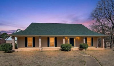/international/us/115-barnes-drive-benton-la-110105753357/