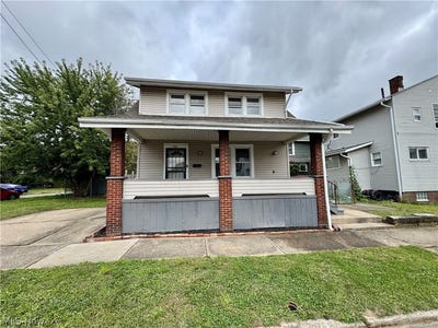 /international/us/2307-10th-street-sw-canton-oh-110110367751/