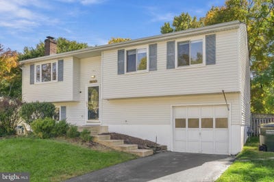 /international/us/15111-kamputa-drive-centreville-va-110120744500/