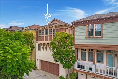 /international/us/2546-bungalow-corona-del-mar-ca-110105836248/
