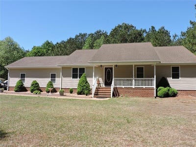 /international/us/869-ebenezer-church-road-cobbs-creek-va-110107569347/