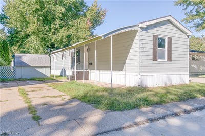 /international/us/172-paradise-boulevard-madison-oh-110119986821/