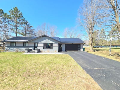 /international/us/170-victoria-st-phillips-wi-110107308407/