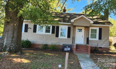 /international/us/215-arey-avenue-albemarle-nc-110120514411/