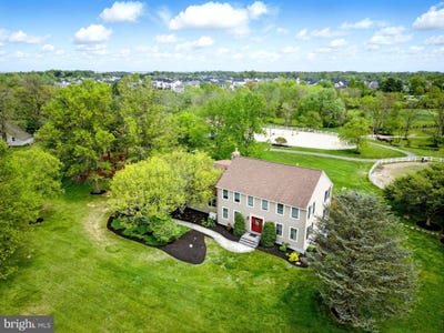/international/us/279-folly-road-chalfont-pa-110099814026/