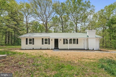 /international/us/28494-eddings-road-rhoadesville-va-110107402676/