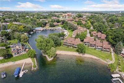 /international/us/6520-harbor-place-ne-prior-lake-mn-110108146891/
