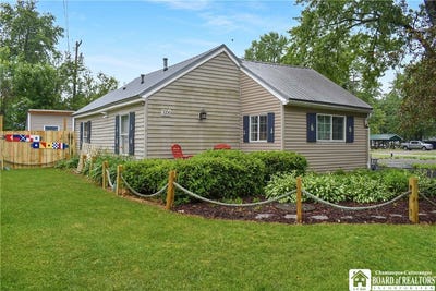 /international/us/3956-s-harold-bemus-point-ny-110108976897/