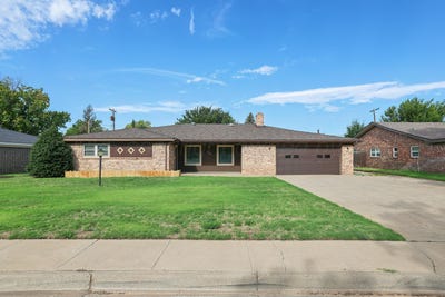/international/us/312-bennett-drive-dumas-tx-110119793598/