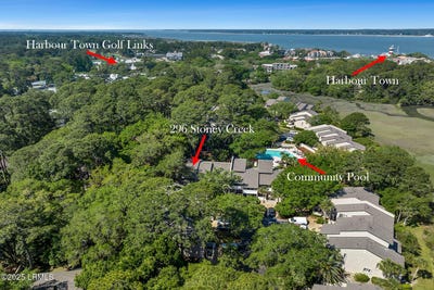 /international/us/19-stoney-creek-road-hilton-head-island-sc-110100445342/