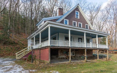 /international/us/10-king-street-rockingham-vt-110103968703/