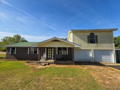 /international/us/810-bone-road-greenville-al-110107460768/